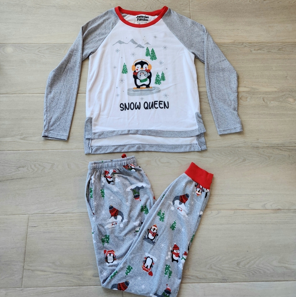 Women's "Snow Queen" Pajamas